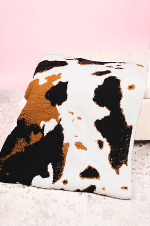 PRE-ORDER! 20% OFF! Cozy Cuddles Simply Moo-Velous Blanket **EXPECTED SHIP DATE 8/31** - Wholesale Accessory Market