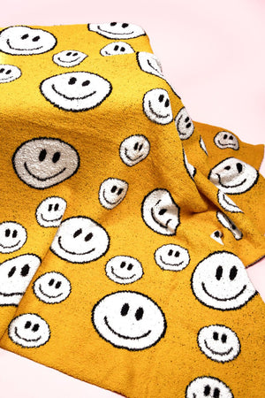 PRE-ORDER! 20% OFF! Cozy Cuddles Big Smiles Blanket **EXPECTED SHIP DATE 10/25** - Wholesale Accessory Market