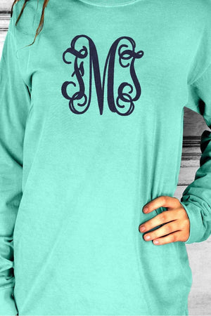 Comfort colors sweatshirt wholesale sales