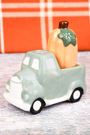 Pumpkin Harvest Truck Salt & Pepper Shaker Set - Wholesale Accessory Market